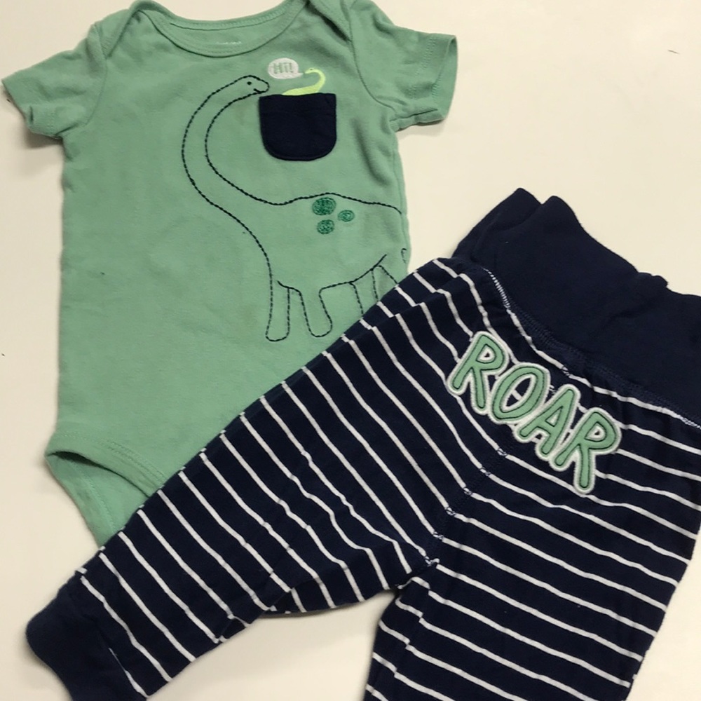 Casual dinosaur outfit